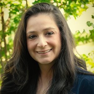 Dr. Jenna Garza